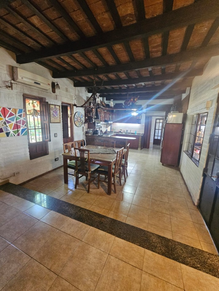 VENTA - Casa en Barrio El Refugio, Cordoba Capital