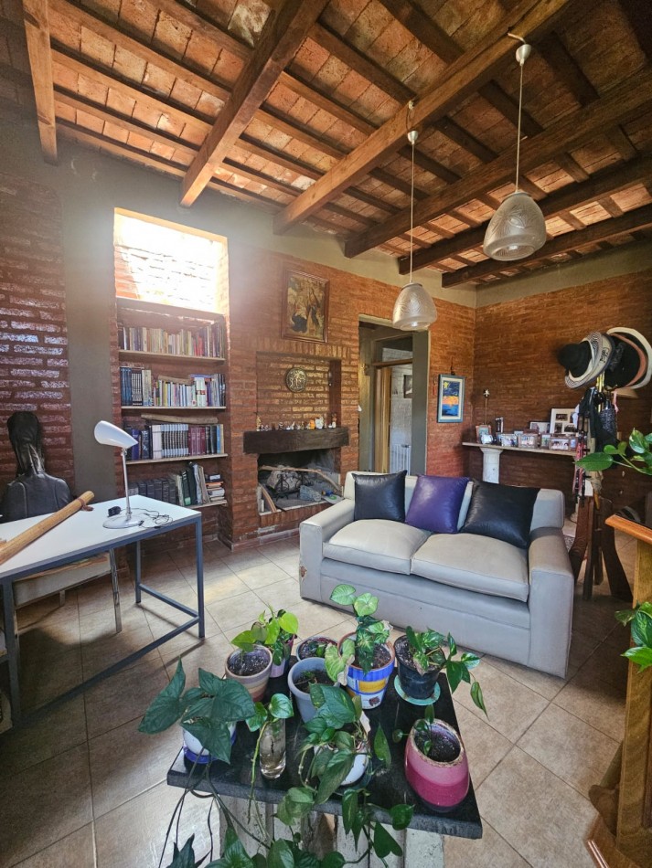 VENTA - Casa en Barrio El Refugio, Cordoba Capital