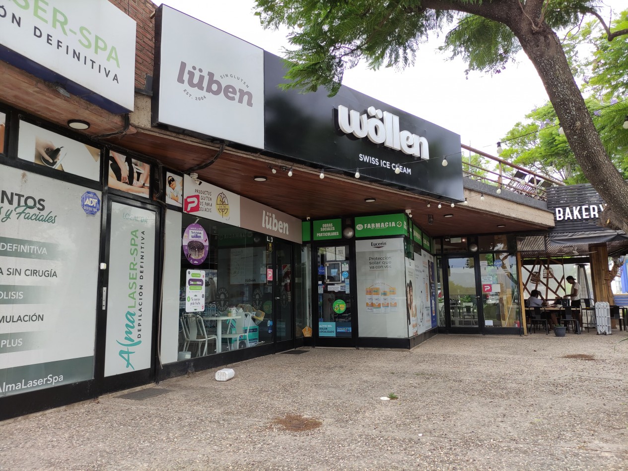 LOCAL COMERCIAL FRENTE A ROTONDA DE VILLA ALLENDE